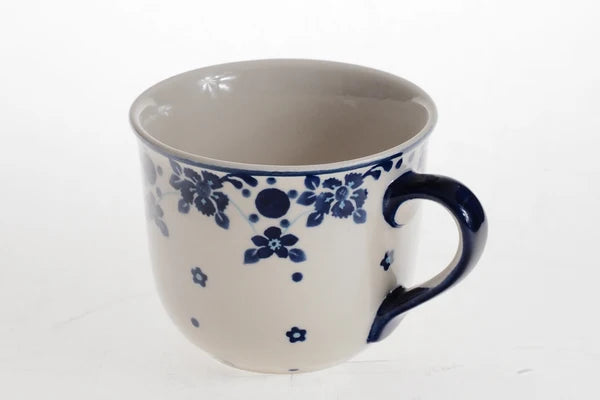 Handgjord mugg 01-12 ur MILLENA 0.32L
