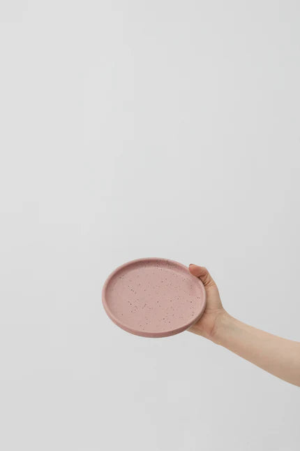 TALLRIK av "YOKO"